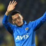 Visszavonul Mesut Özil